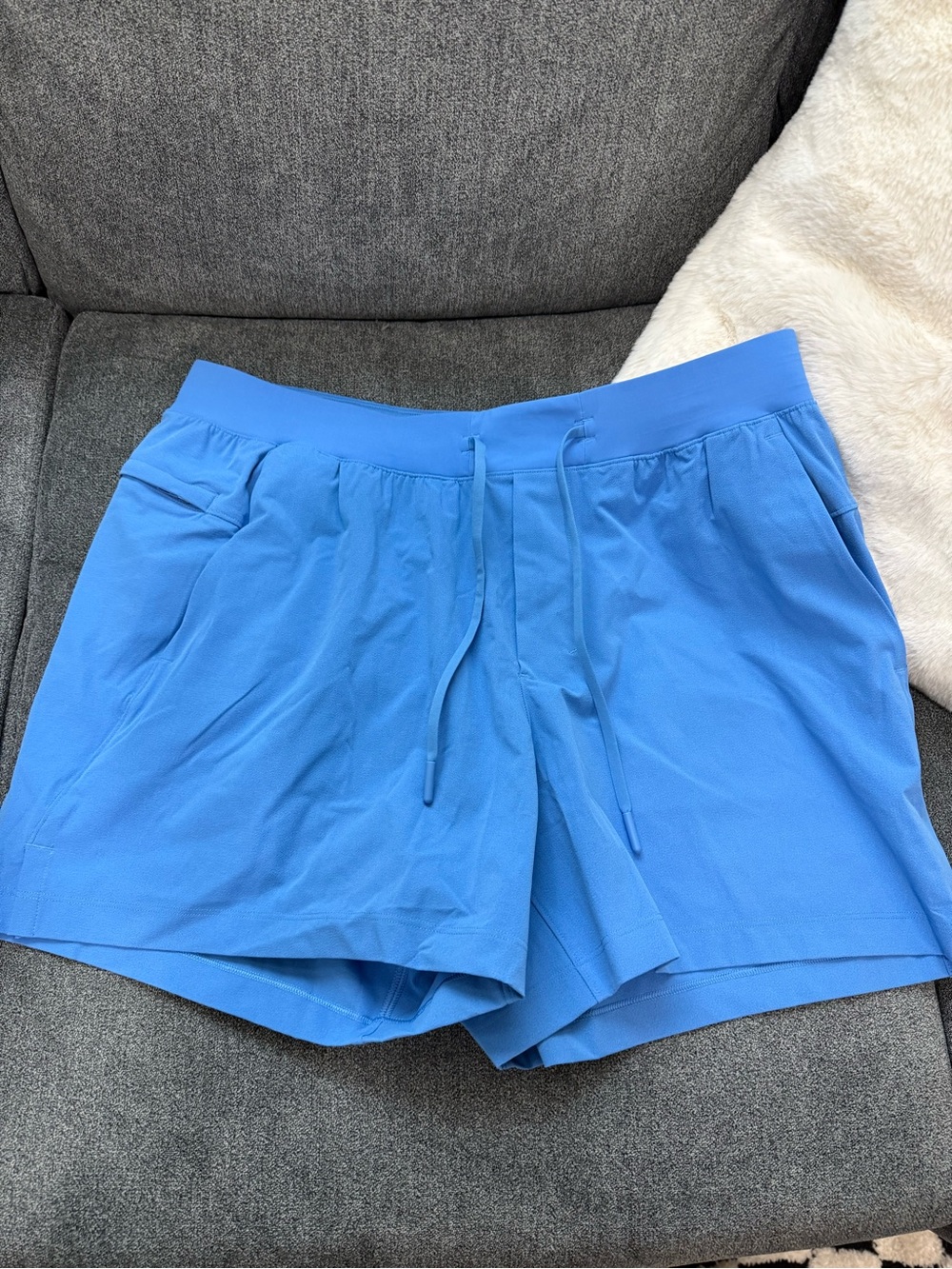 lululemon athletica Blue Men’s Drawstring Athletic Shorts